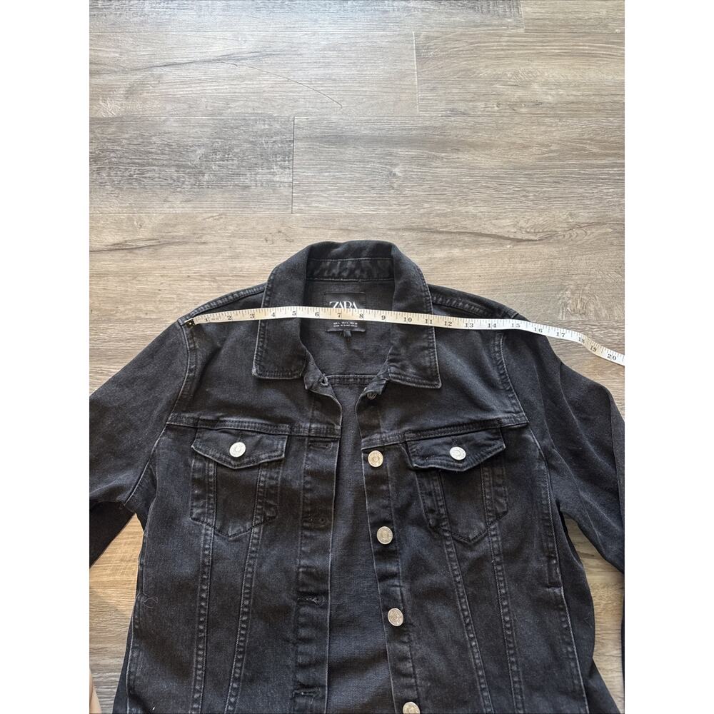 Zara Dark Black Denim Womens Size Large Classic Trucker Jean Jacket Coat - Picture 3 of 8